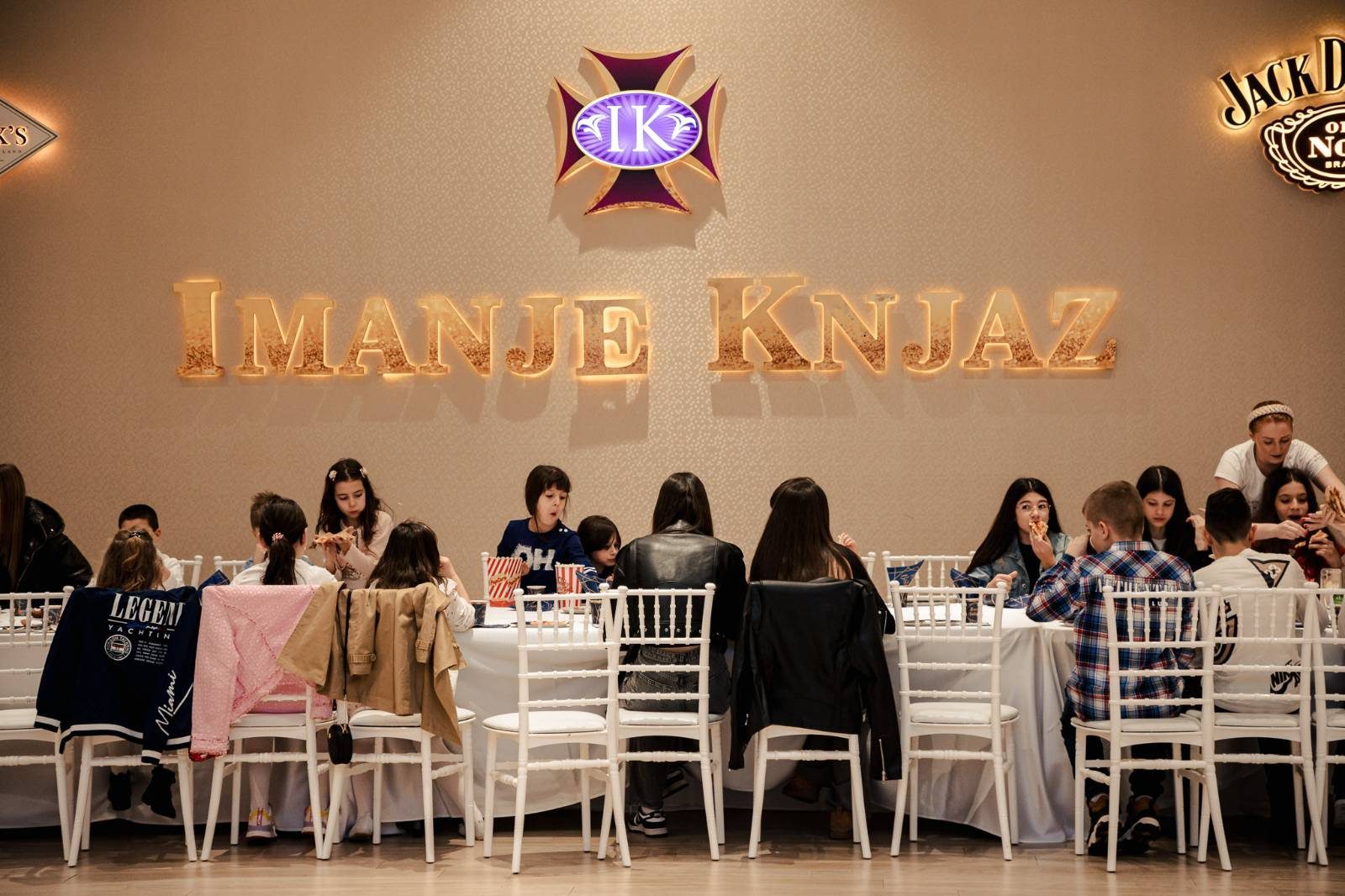Imanje Knjaz 12