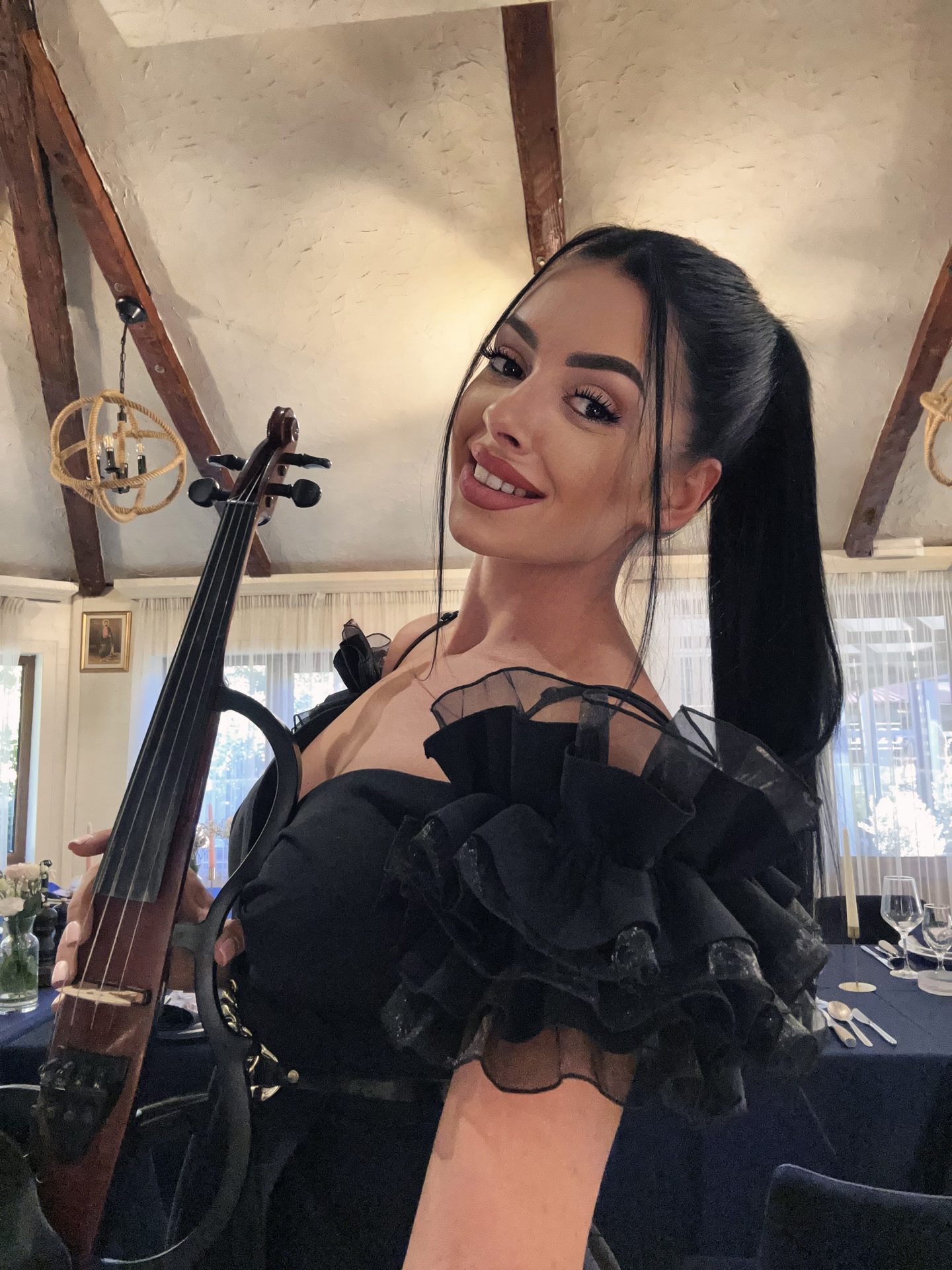 Violina i DJ show 3
